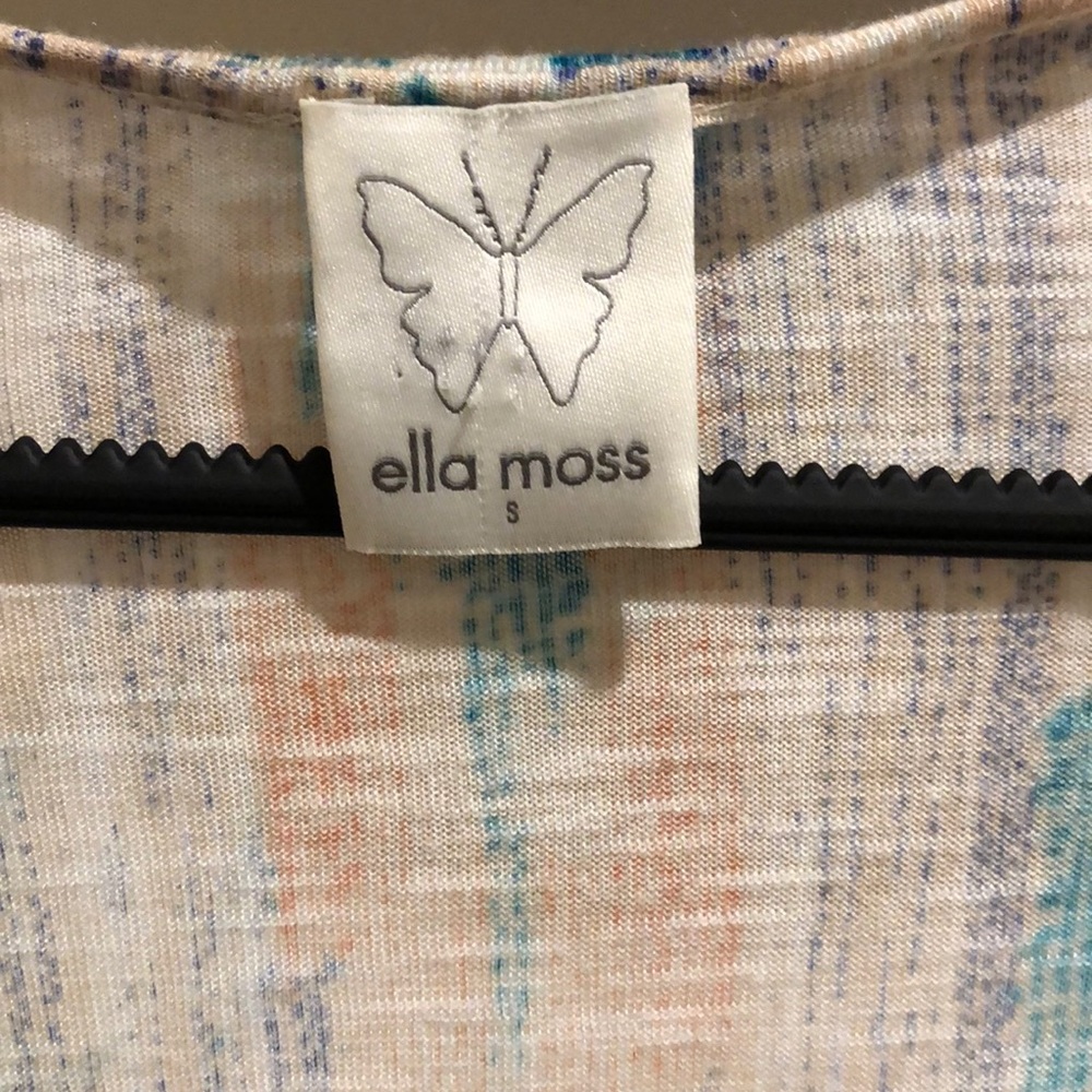 Ella Moss Top - Picture 2 of 7